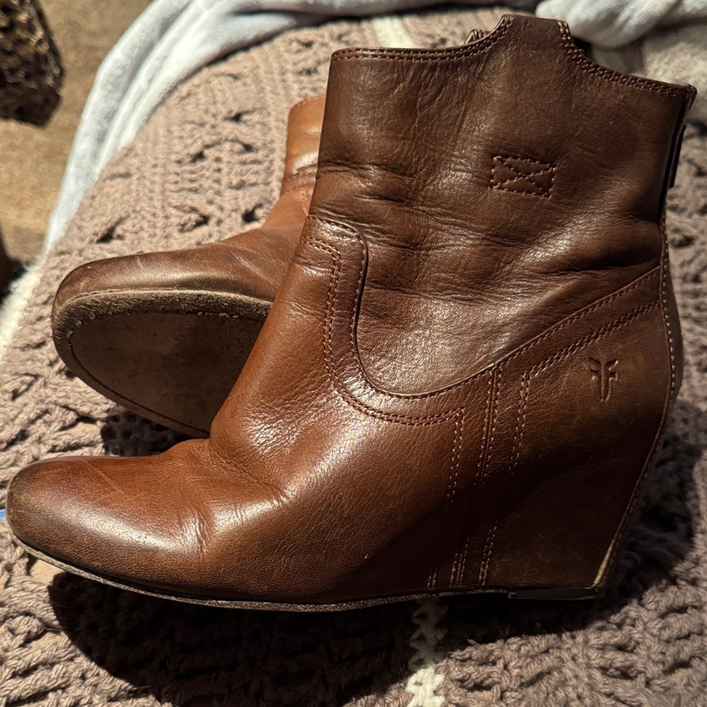 Frye Chestnut Leather Ankle Booties